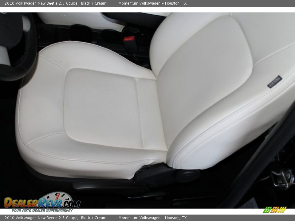 2010 Volkswagen New Beetle 2.5 Coupe Black / Cream Photo #14