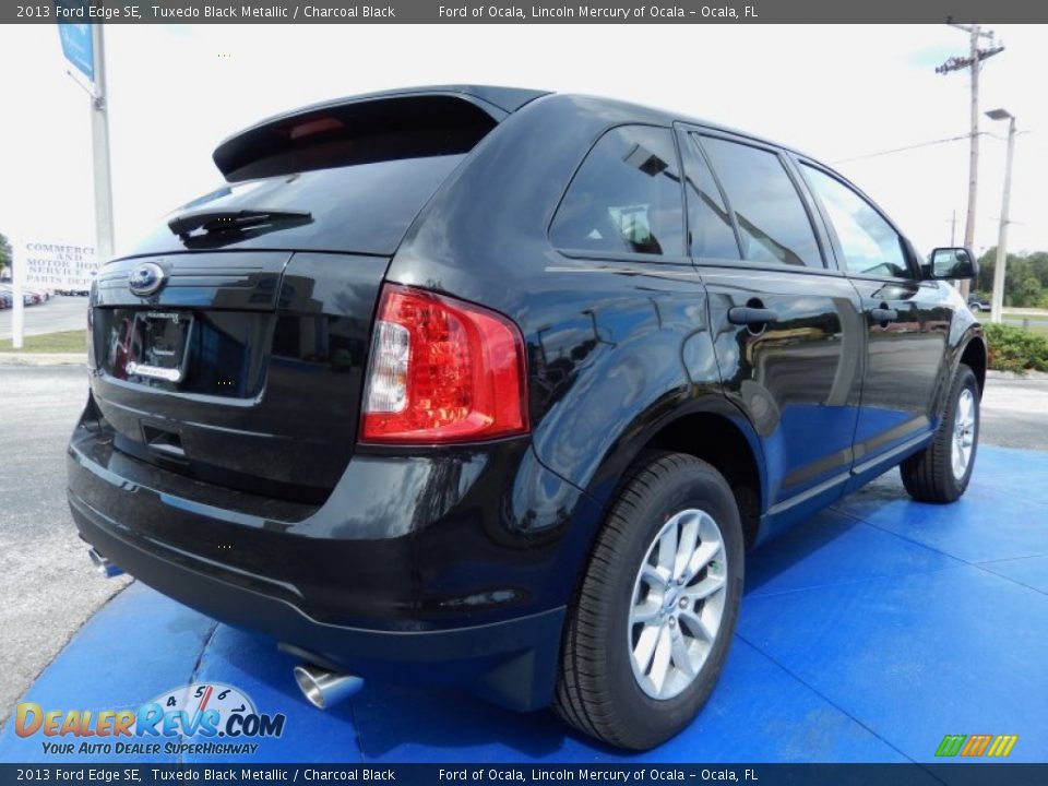 2013 Ford Edge SE Tuxedo Black Metallic / Charcoal Black Photo #3