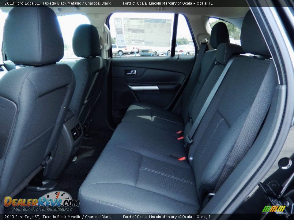 2013 Ford Edge SE Tuxedo Black Metallic / Charcoal Black Photo #7