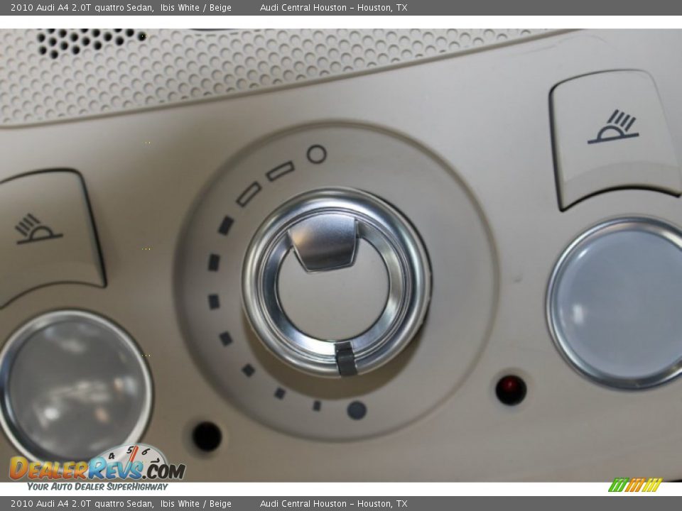 2010 Audi A4 2.0T quattro Sedan Ibis White / Beige Photo #17