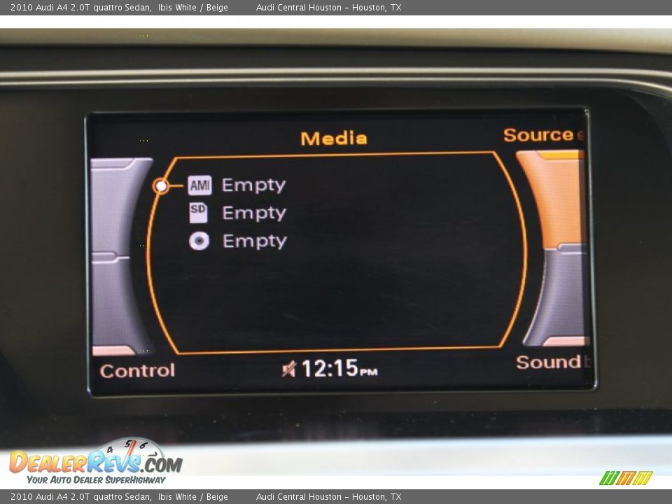 2010 Audi A4 2.0T quattro Sedan Ibis White / Beige Photo #21