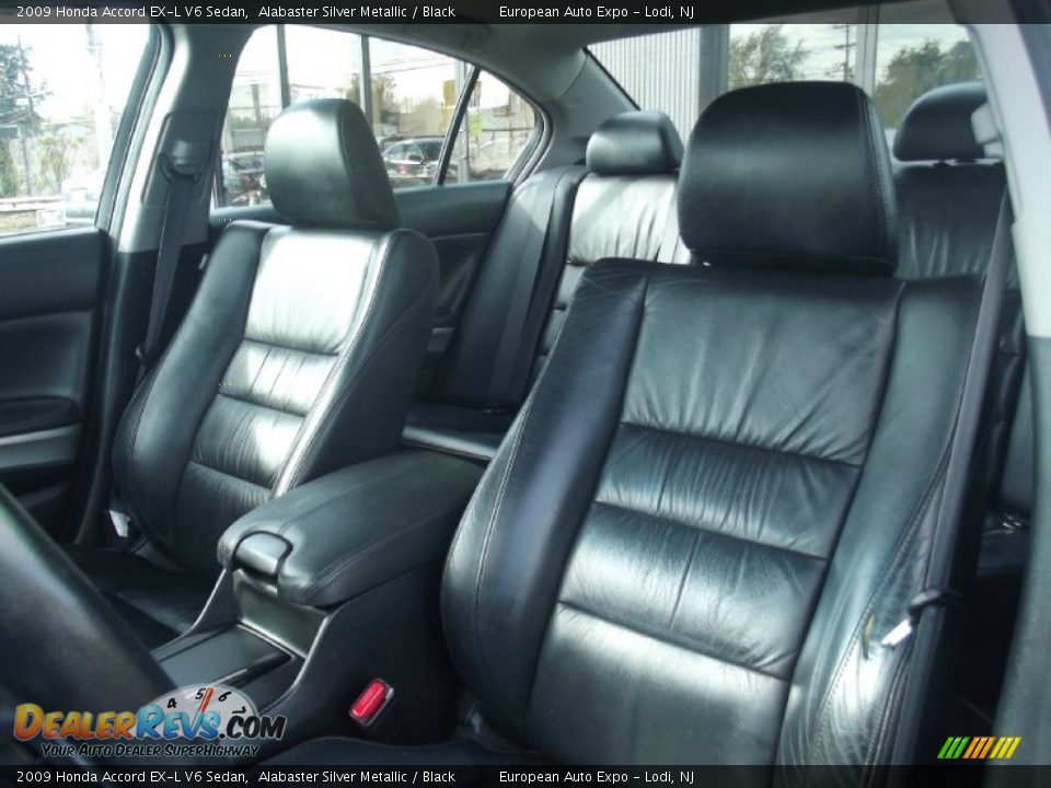 2009 Honda Accord EX-L V6 Sedan Alabaster Silver Metallic / Black Photo #9