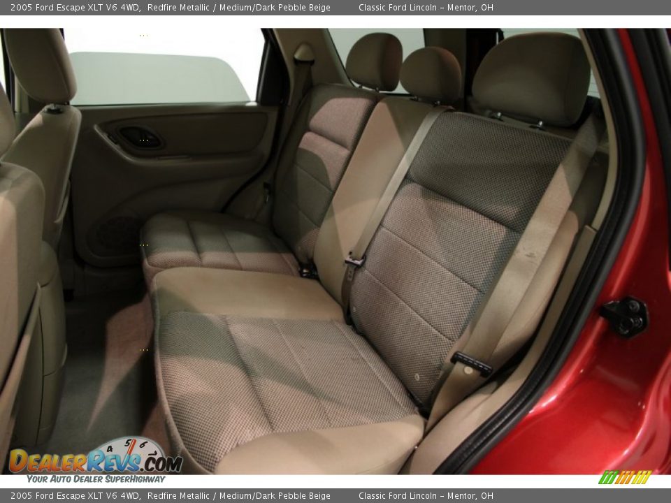 2005 Ford Escape XLT V6 4WD Redfire Metallic / Medium/Dark Pebble Beige Photo #13