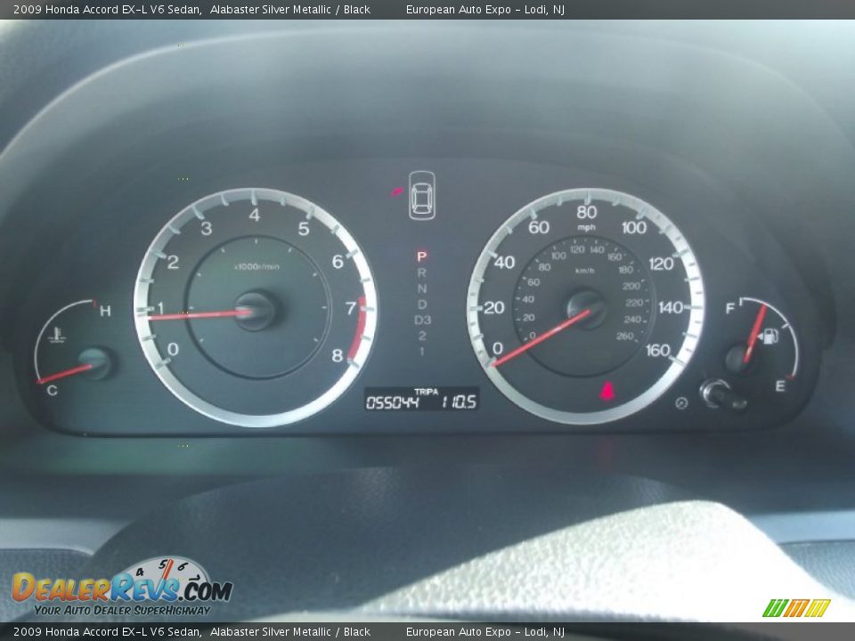 2009 Honda Accord EX-L V6 Sedan Alabaster Silver Metallic / Black Photo #26