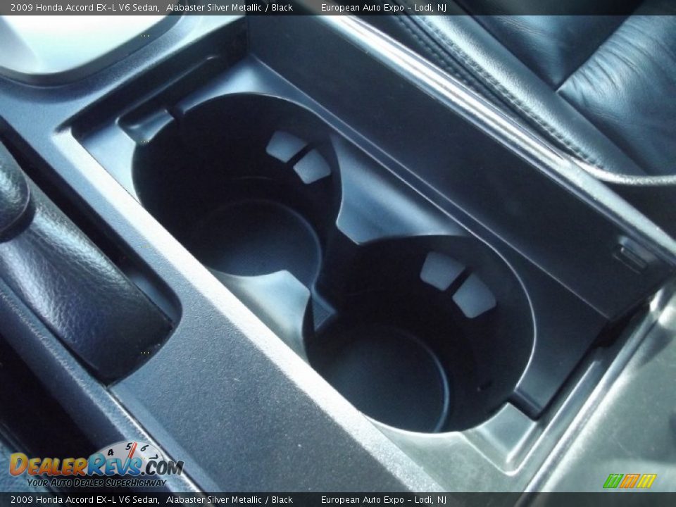 2009 Honda Accord EX-L V6 Sedan Alabaster Silver Metallic / Black Photo #33