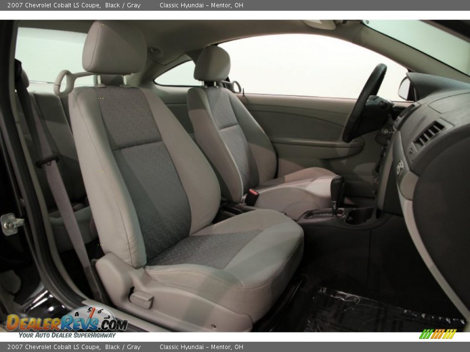 2007 Chevrolet Cobalt LS Coupe Black / Gray Photo #10