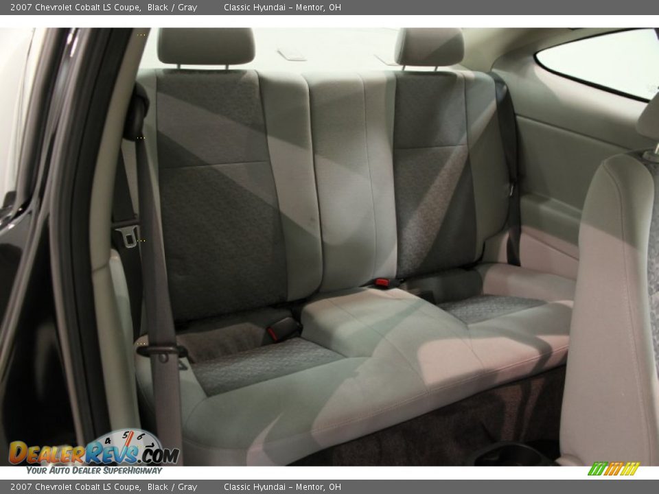 2007 Chevrolet Cobalt LS Coupe Black / Gray Photo #11