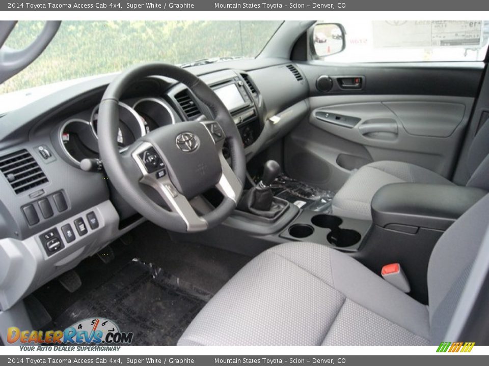 2014 Toyota Tacoma Access Cab 4x4 Super White / Graphite Photo #5