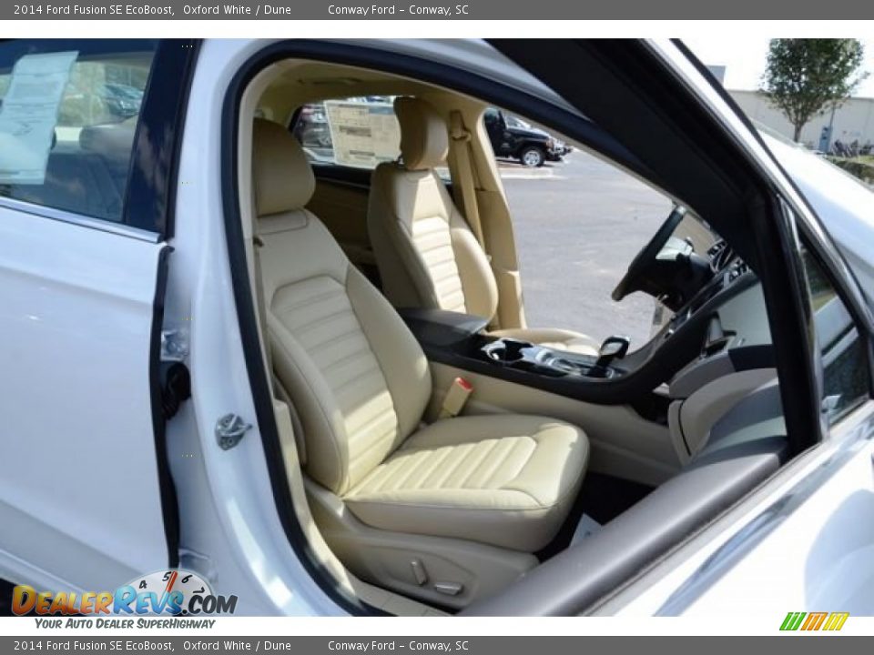 2014 Ford Fusion SE EcoBoost Oxford White / Dune Photo #18