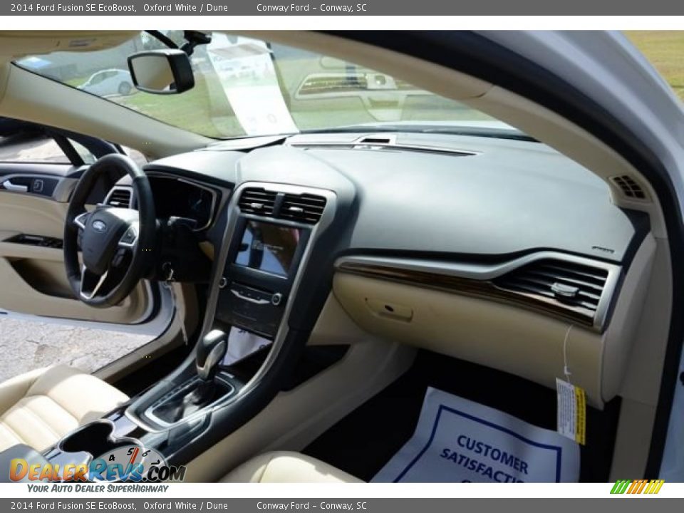 2014 Ford Fusion SE EcoBoost Oxford White / Dune Photo #19