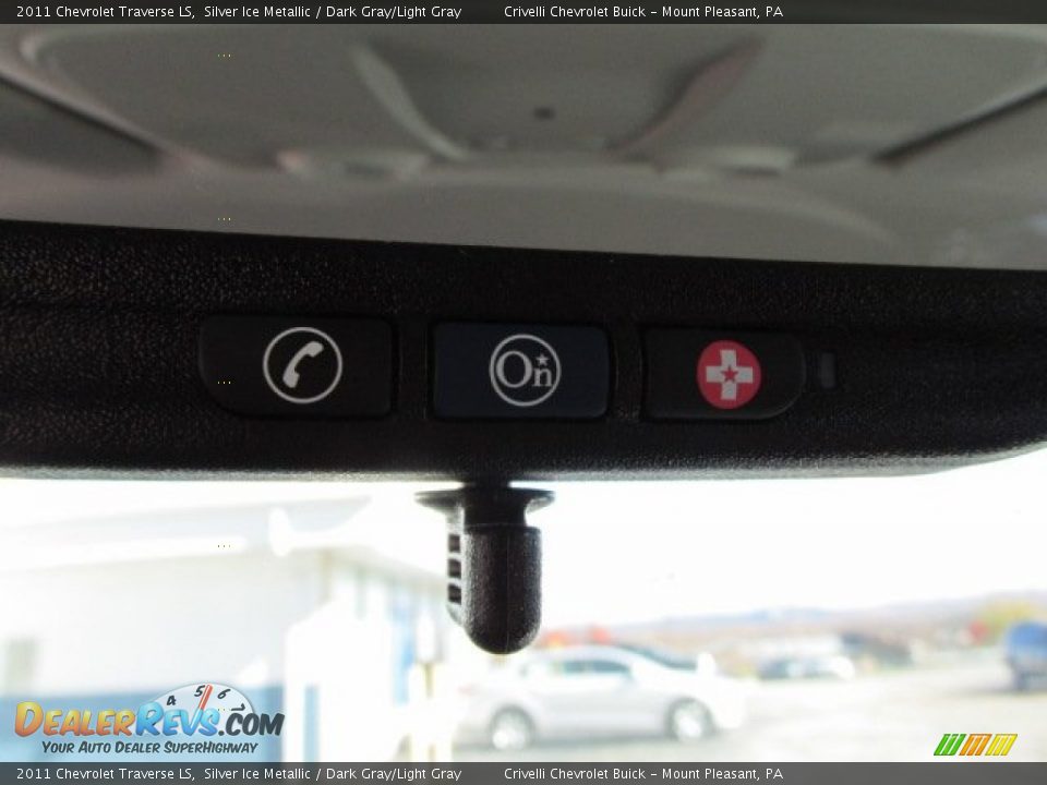 2011 Chevrolet Traverse LS Silver Ice Metallic / Dark Gray/Light Gray Photo #23