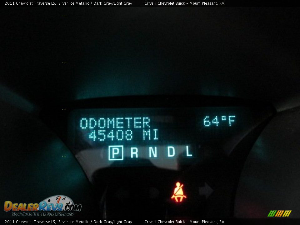 2011 Chevrolet Traverse LS Silver Ice Metallic / Dark Gray/Light Gray Photo #35