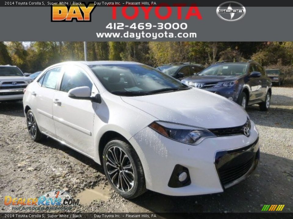 2014 Toyota Corolla S Super White / Black Photo #1