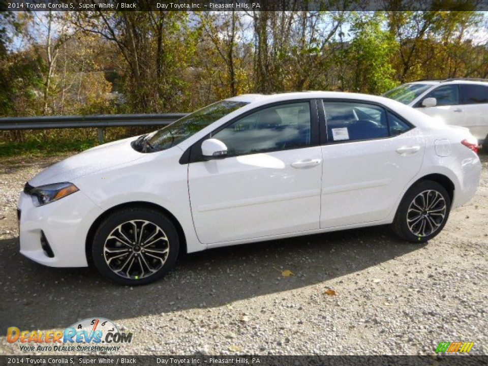 2014 Toyota Corolla S Super White / Black Photo #6