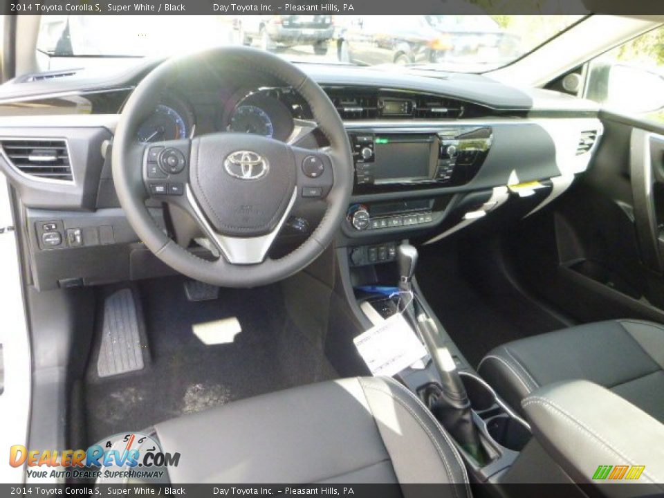 2014 Toyota Corolla S Super White / Black Photo #12