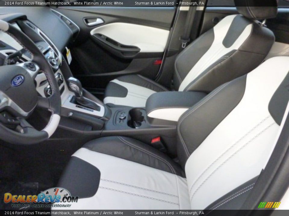 2014 Ford Focus Titanium Hatchback White Platinum / Arctic White Photo #8