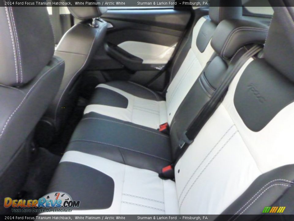 2014 Ford Focus Titanium Hatchback White Platinum / Arctic White Photo #9