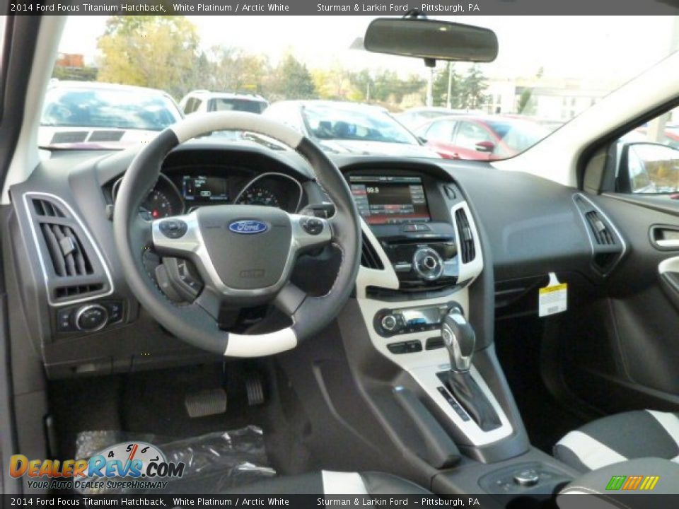 2014 Ford Focus Titanium Hatchback White Platinum / Arctic White Photo #10