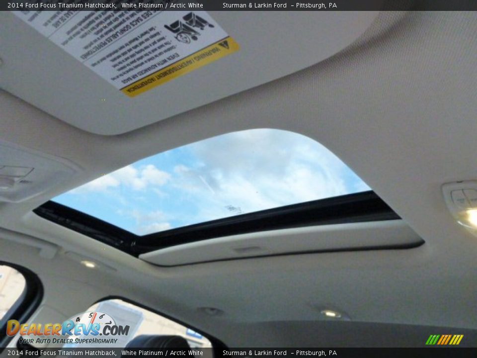 2014 Ford Focus Titanium Hatchback White Platinum / Arctic White Photo #12