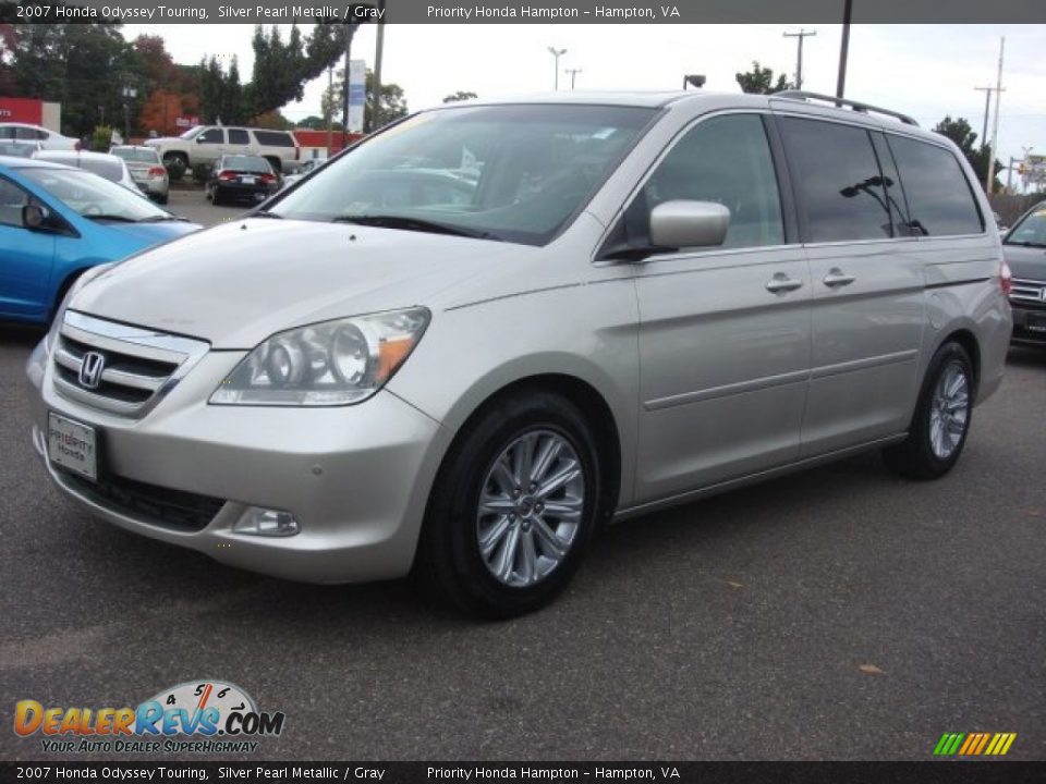 2007 Honda Odyssey Touring Silver Pearl Metallic / Gray Photo #2