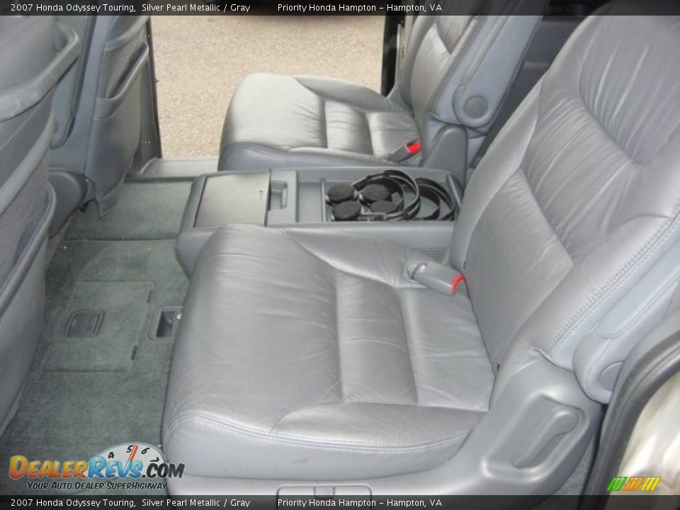 2007 Honda Odyssey Touring Silver Pearl Metallic / Gray Photo #10