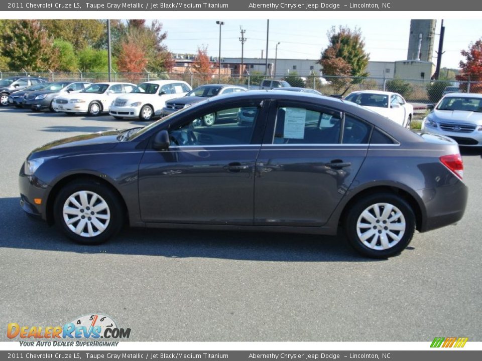2011 Chevrolet Cruze LS Taupe Gray Metallic / Jet Black/Medium Titanium Photo #3