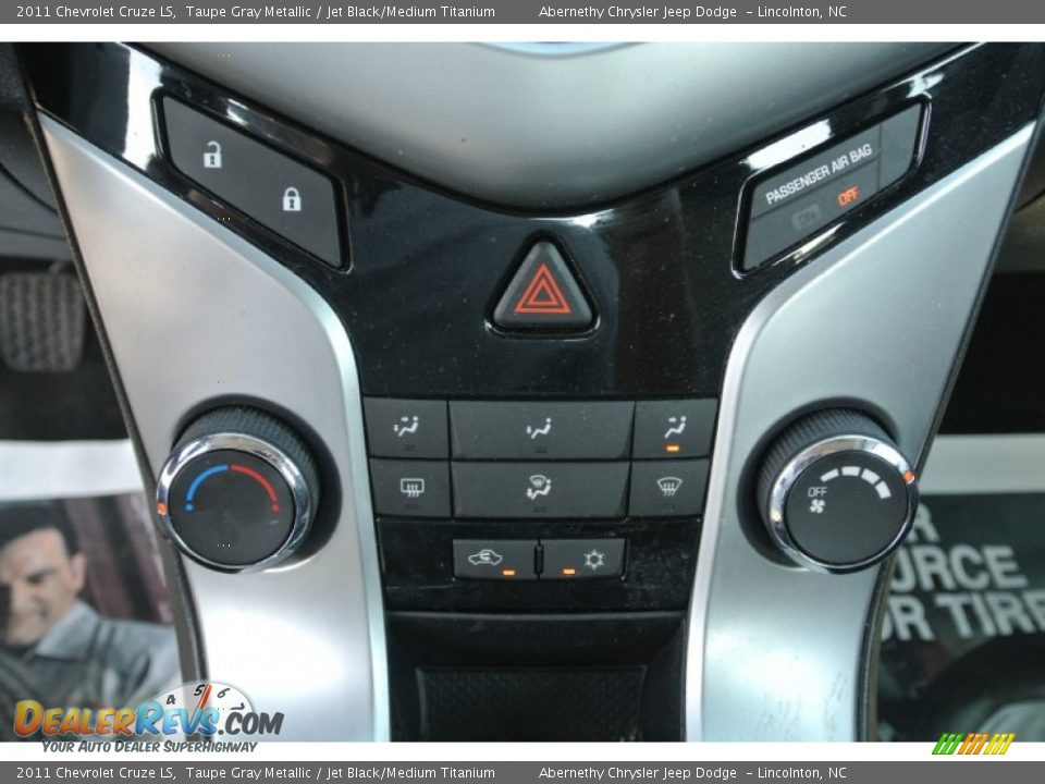 2011 Chevrolet Cruze LS Taupe Gray Metallic / Jet Black/Medium Titanium Photo #13