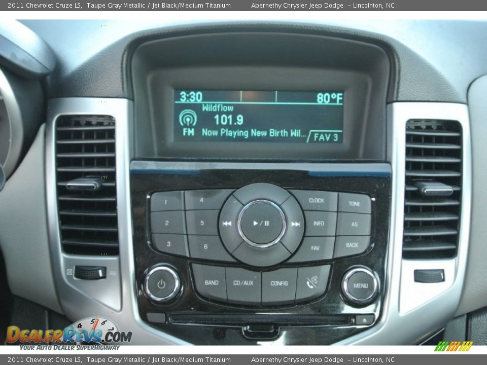 2011 Chevrolet Cruze LS Taupe Gray Metallic / Jet Black/Medium Titanium Photo #14