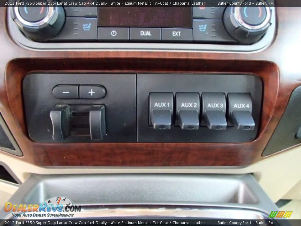 2012 Ford F350 Super Duty Lariat Crew Cab 4x4 Dually White Platinum Metallic Tri-Coat / Chaparral Leather Photo #17