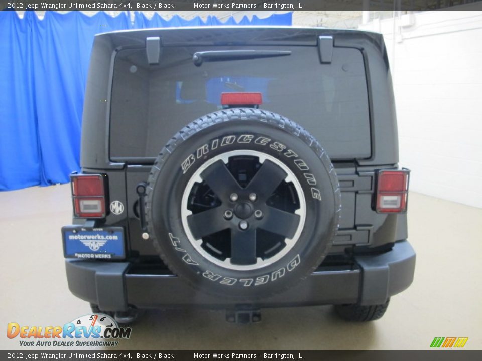 2012 Jeep Wrangler Unlimited Sahara 4x4 Black / Black Photo #7