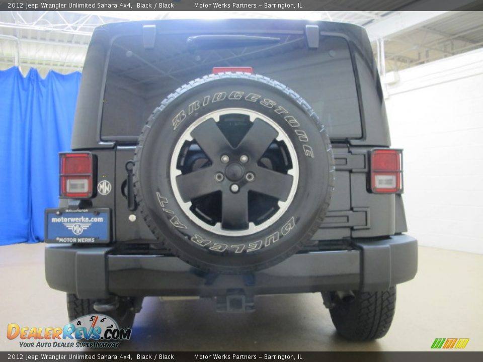 2012 Jeep Wrangler Unlimited Sahara 4x4 Black / Black Photo #8