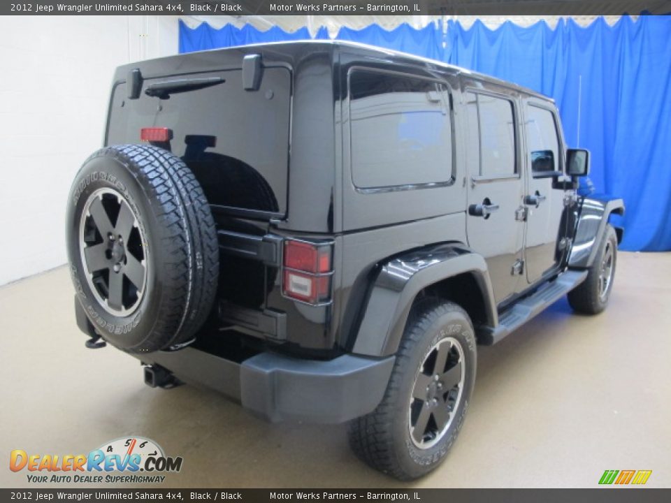 2012 Jeep Wrangler Unlimited Sahara 4x4 Black / Black Photo #9