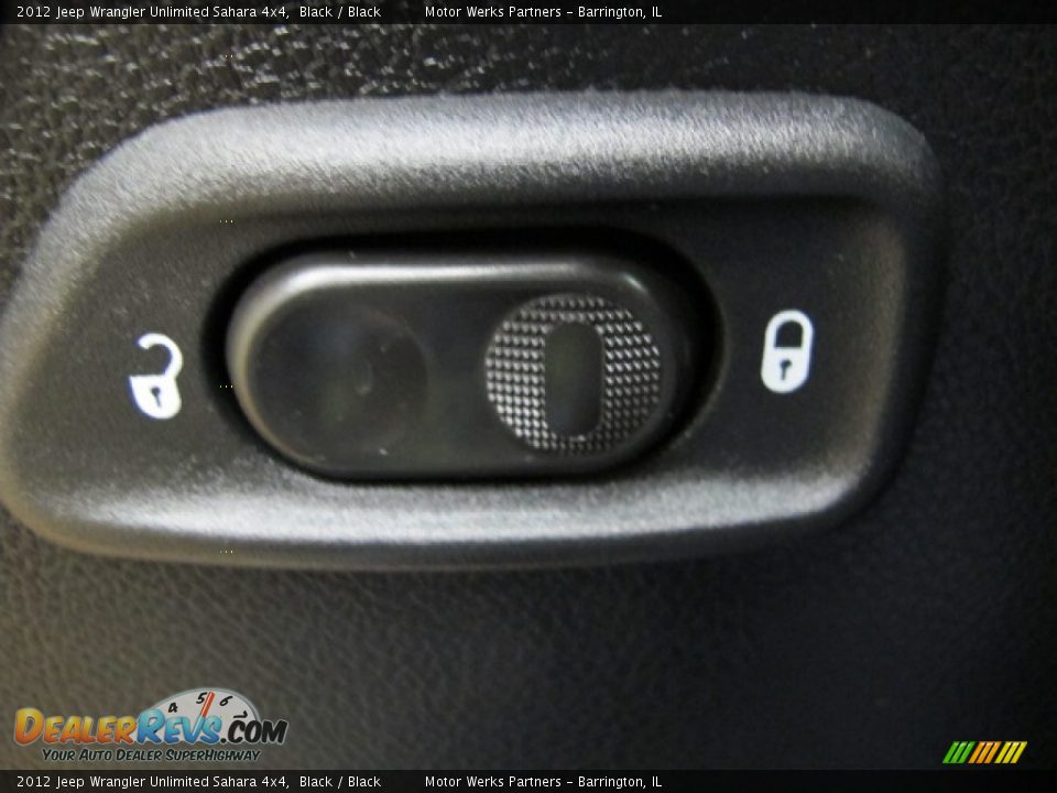 2012 Jeep Wrangler Unlimited Sahara 4x4 Black / Black Photo #35