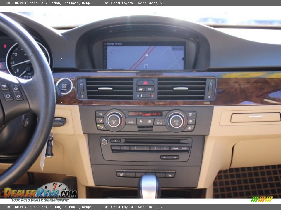 2009 BMW 3 Series 328xi Sedan Jet Black / Beige Photo #11