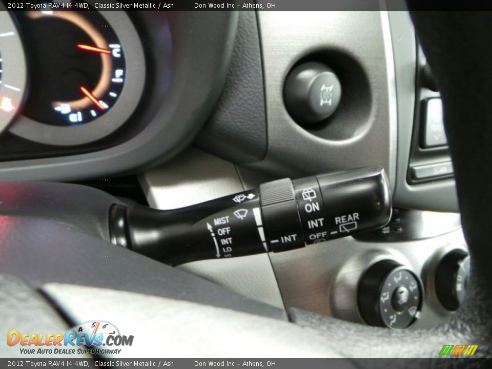2012 Toyota RAV4 I4 4WD Classic Silver Metallic / Ash Photo #19