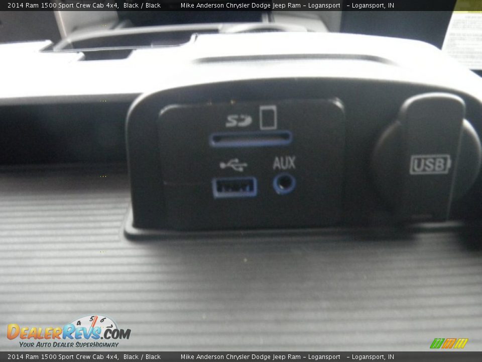 2014 Ram 1500 Sport Crew Cab 4x4 Black / Black Photo #6