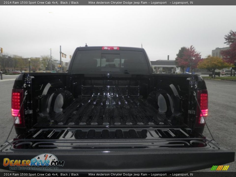 2014 Ram 1500 Sport Crew Cab 4x4 Black / Black Photo #8