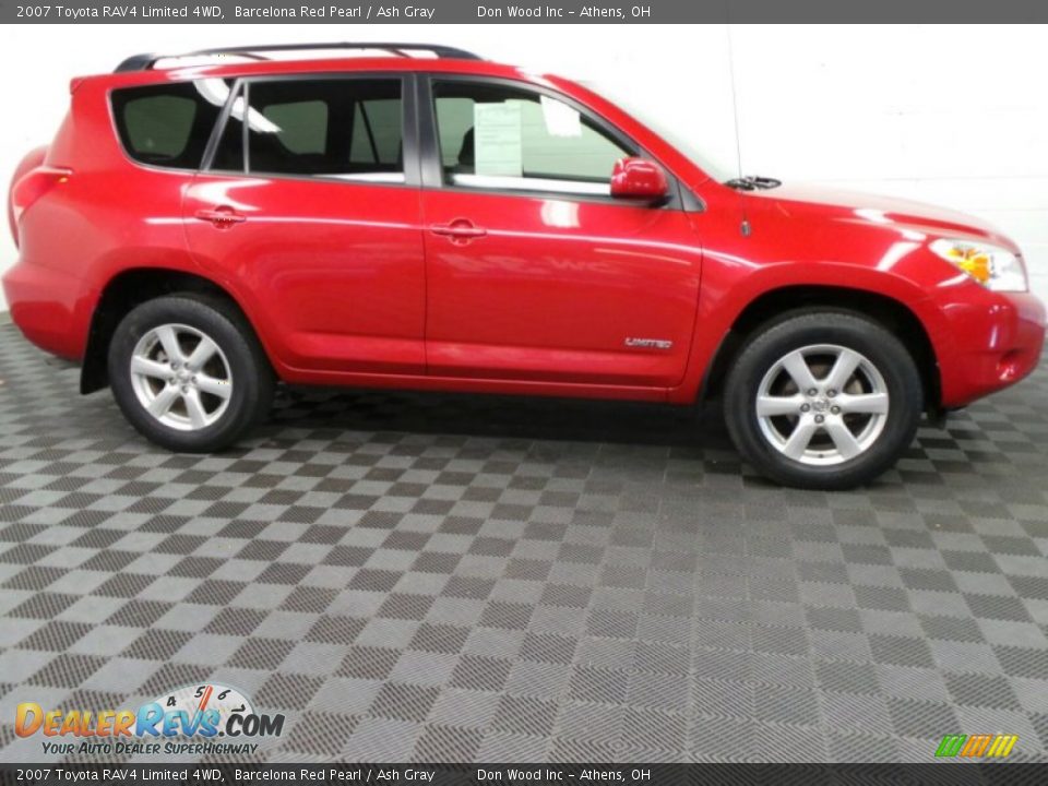 2007 Toyota RAV4 Limited 4WD Barcelona Red Pearl / Ash Gray Photo #3