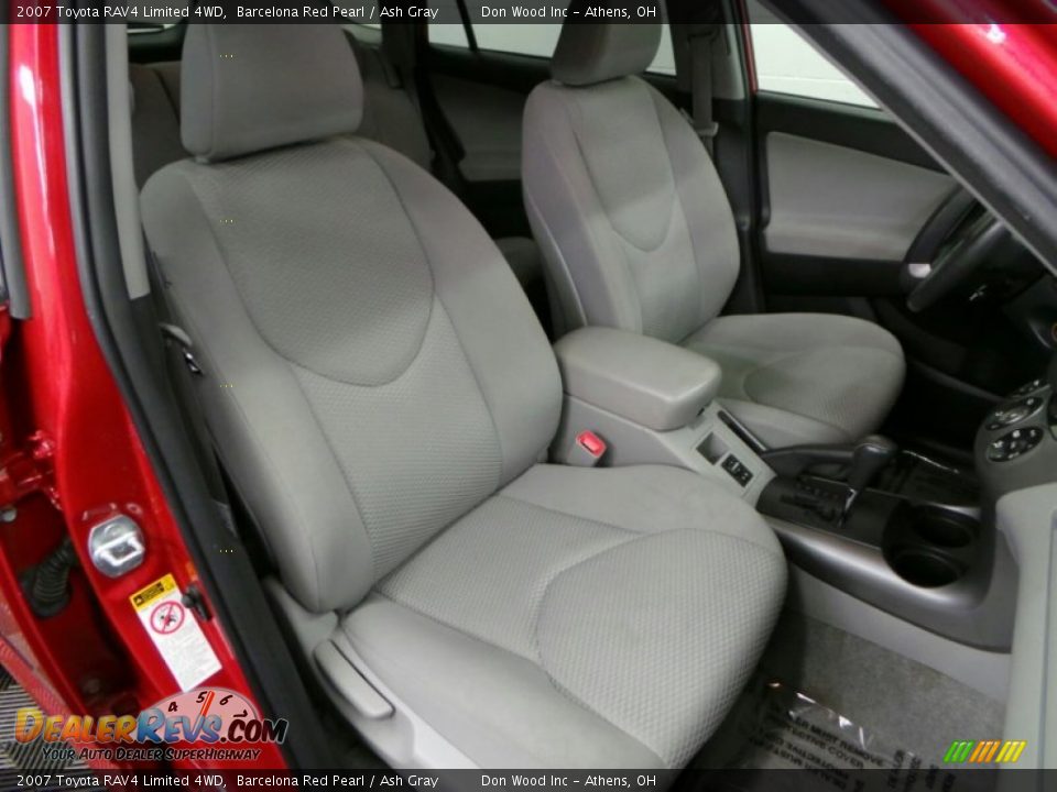 2007 Toyota RAV4 Limited 4WD Barcelona Red Pearl / Ash Gray Photo #9