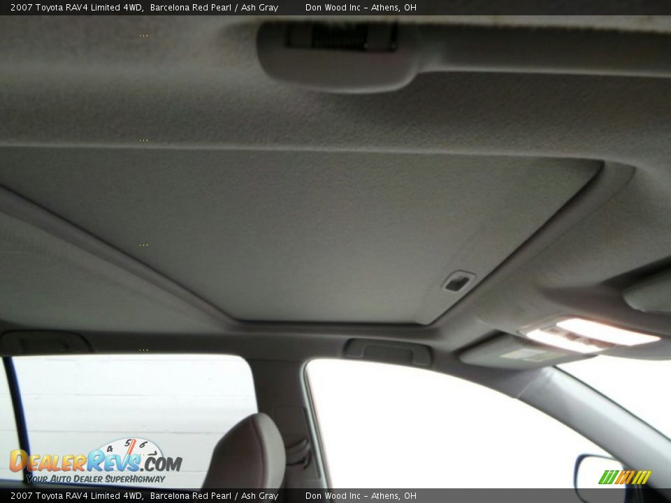 2007 Toyota RAV4 Limited 4WD Barcelona Red Pearl / Ash Gray Photo #25