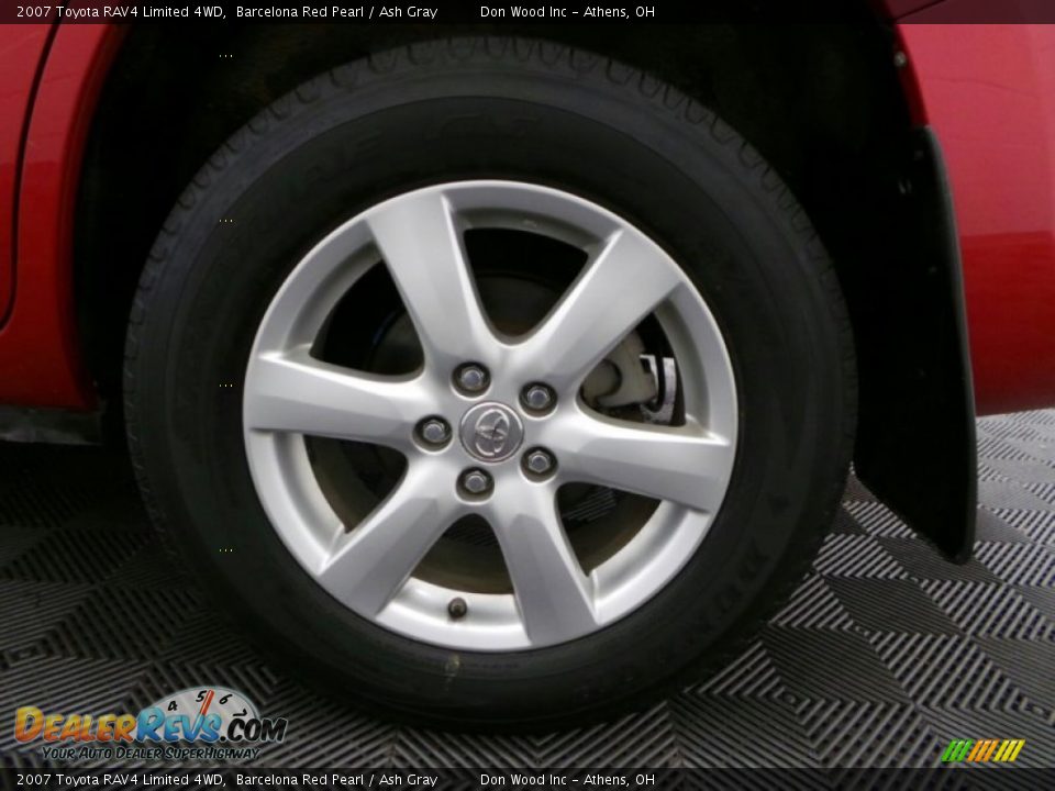 2007 Toyota RAV4 Limited 4WD Barcelona Red Pearl / Ash Gray Photo #27