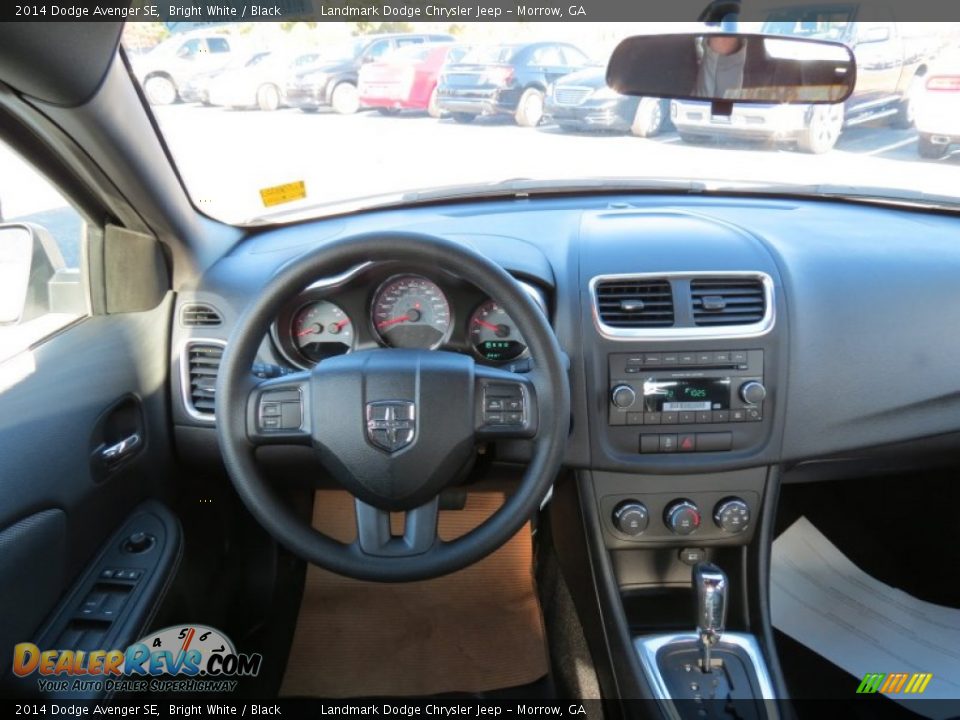 2014 Dodge Avenger SE Bright White / Black Photo #8