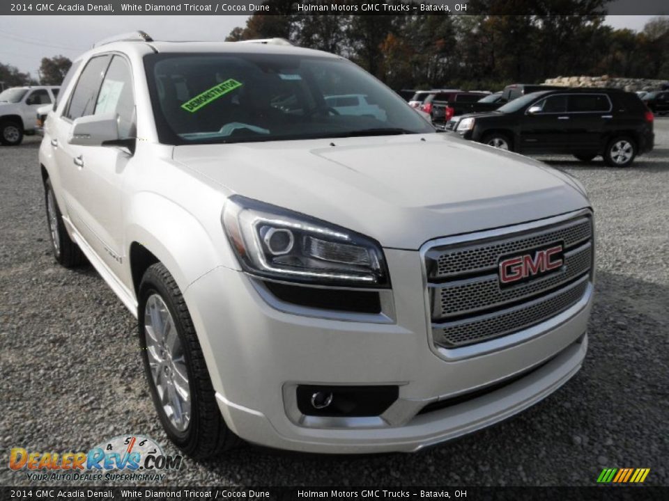 2014 GMC Acadia Denali White Diamond Tricoat / Cocoa Dune Photo #2