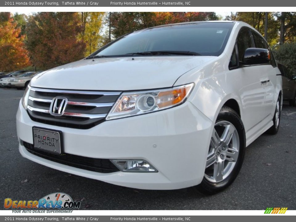 2011 Honda Odyssey Touring Taffeta White / Gray Photo #1