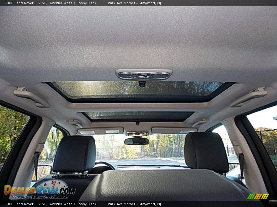 2008 Land Rover LR2 SE Whistler White / Ebony Black Photo #25