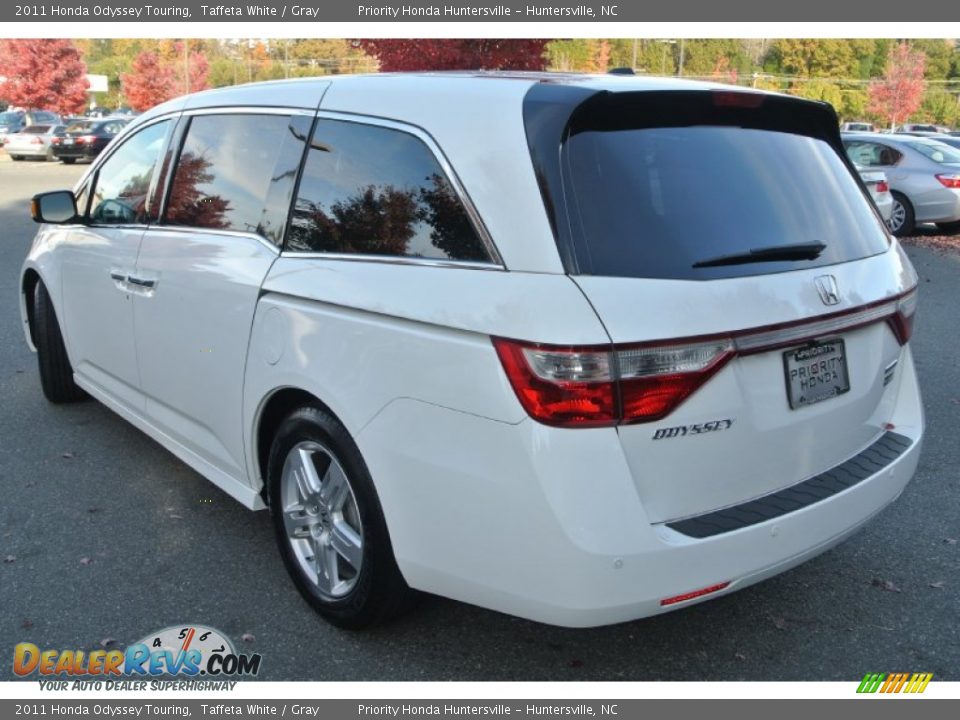 2011 Honda Odyssey Touring Taffeta White / Gray Photo #5