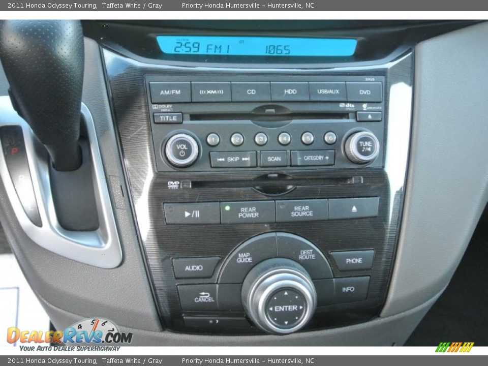 2011 Honda Odyssey Touring Taffeta White / Gray Photo #15