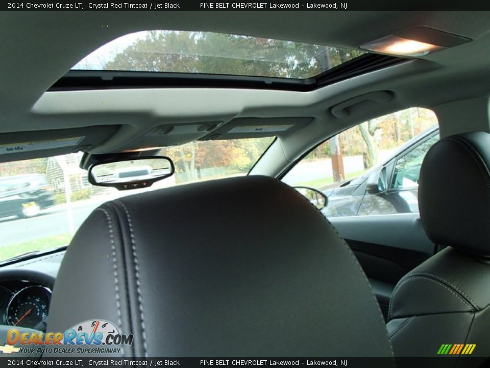2014 Chevrolet Cruze LT Crystal Red Tintcoat / Jet Black Photo #4