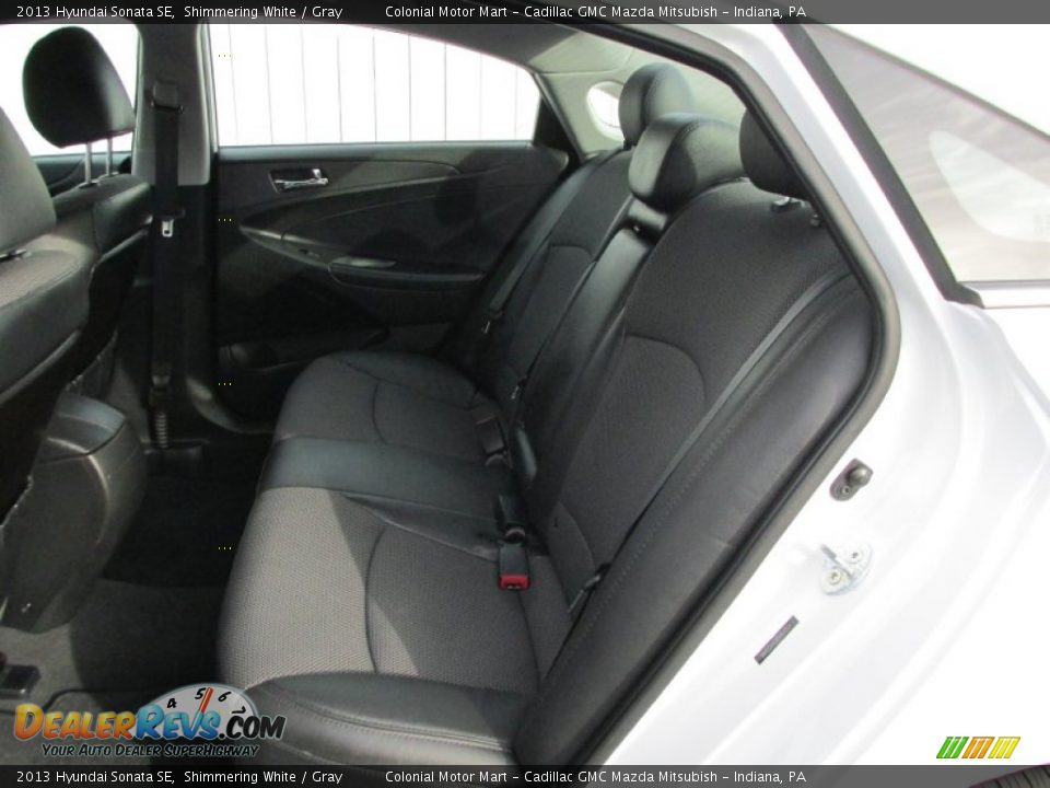 2013 Hyundai Sonata SE Shimmering White / Gray Photo #13