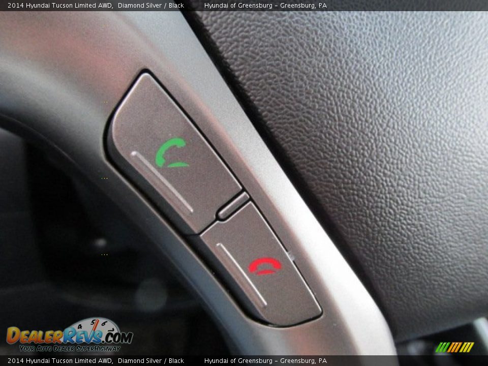 2014 Hyundai Tucson Limited AWD Diamond Silver / Black Photo #17